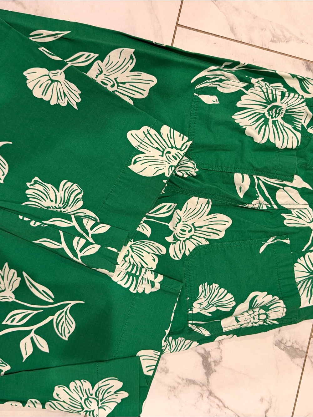 Maeve Green Floral Print pants